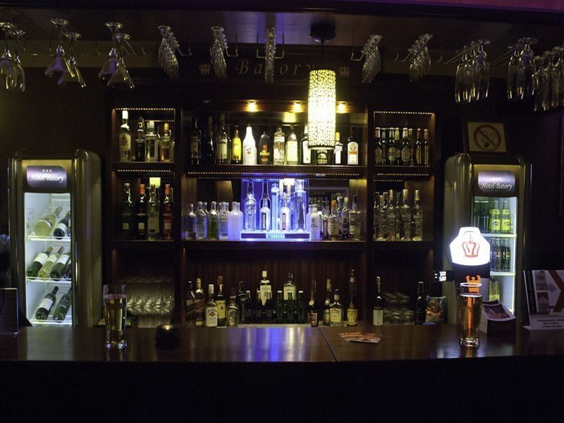 Hotel Batory Tluszcz Bagian luar foto